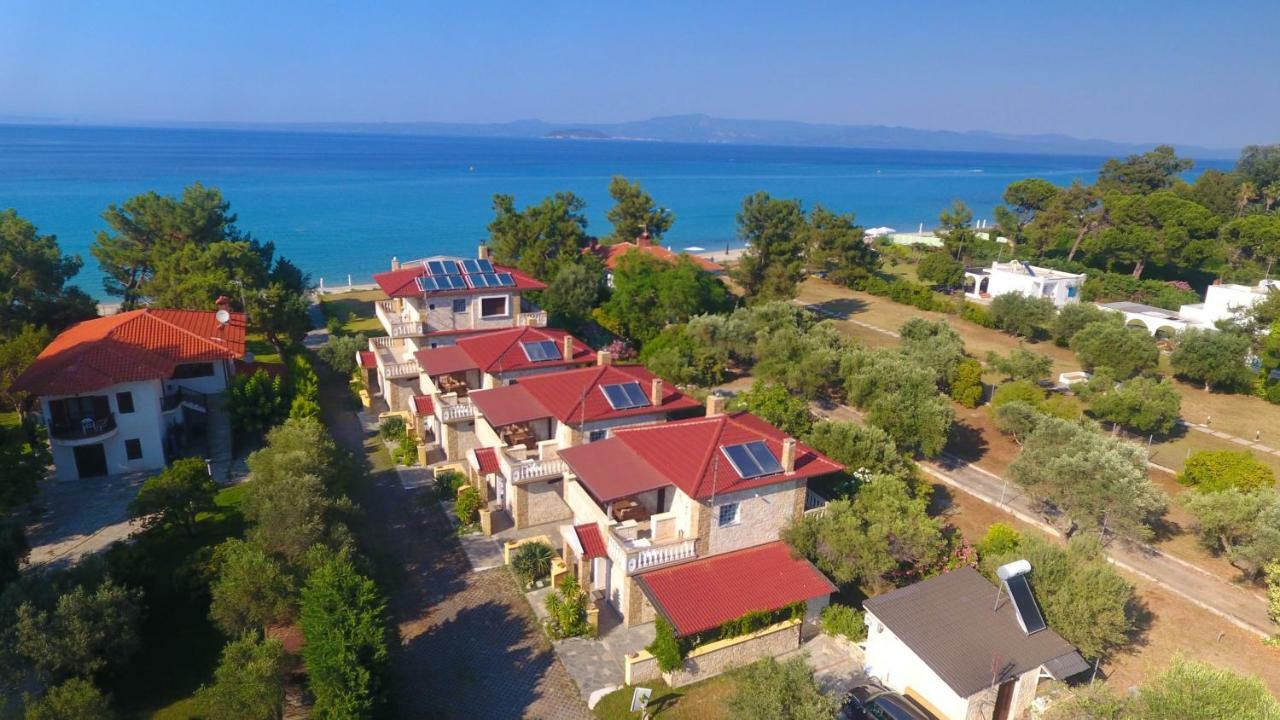 Villa Argo 3 - Beachfront, Big Gardens, Location! Πευκοχώρι Εξωτερικό φωτογραφία