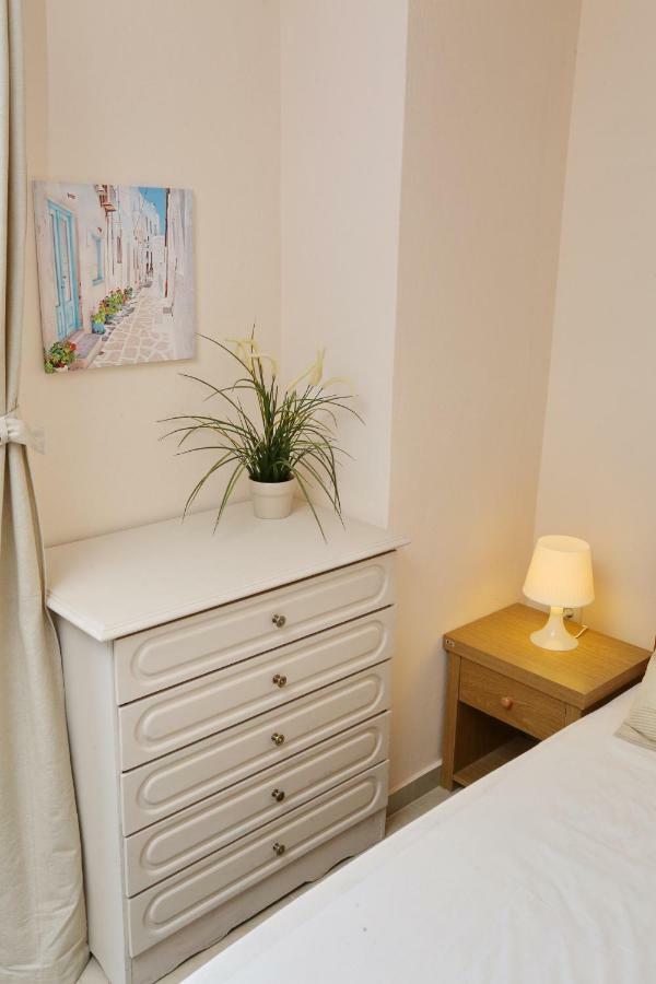 Villa Argo 3 - Beachfront, Big Gardens, Location! Πευκοχώρι Εξωτερικό φωτογραφία