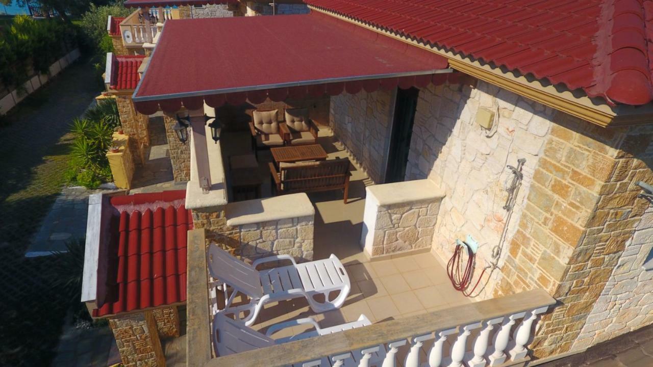 Villa Argo 3 - Beachfront, Big Gardens, Location! Πευκοχώρι Εξωτερικό φωτογραφία