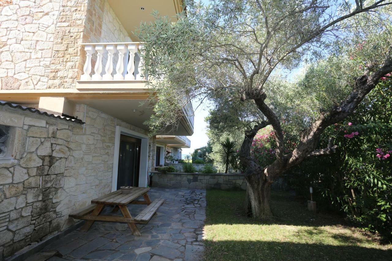 Villa Argo 3 - Beachfront, Big Gardens, Location! Πευκοχώρι Εξωτερικό φωτογραφία