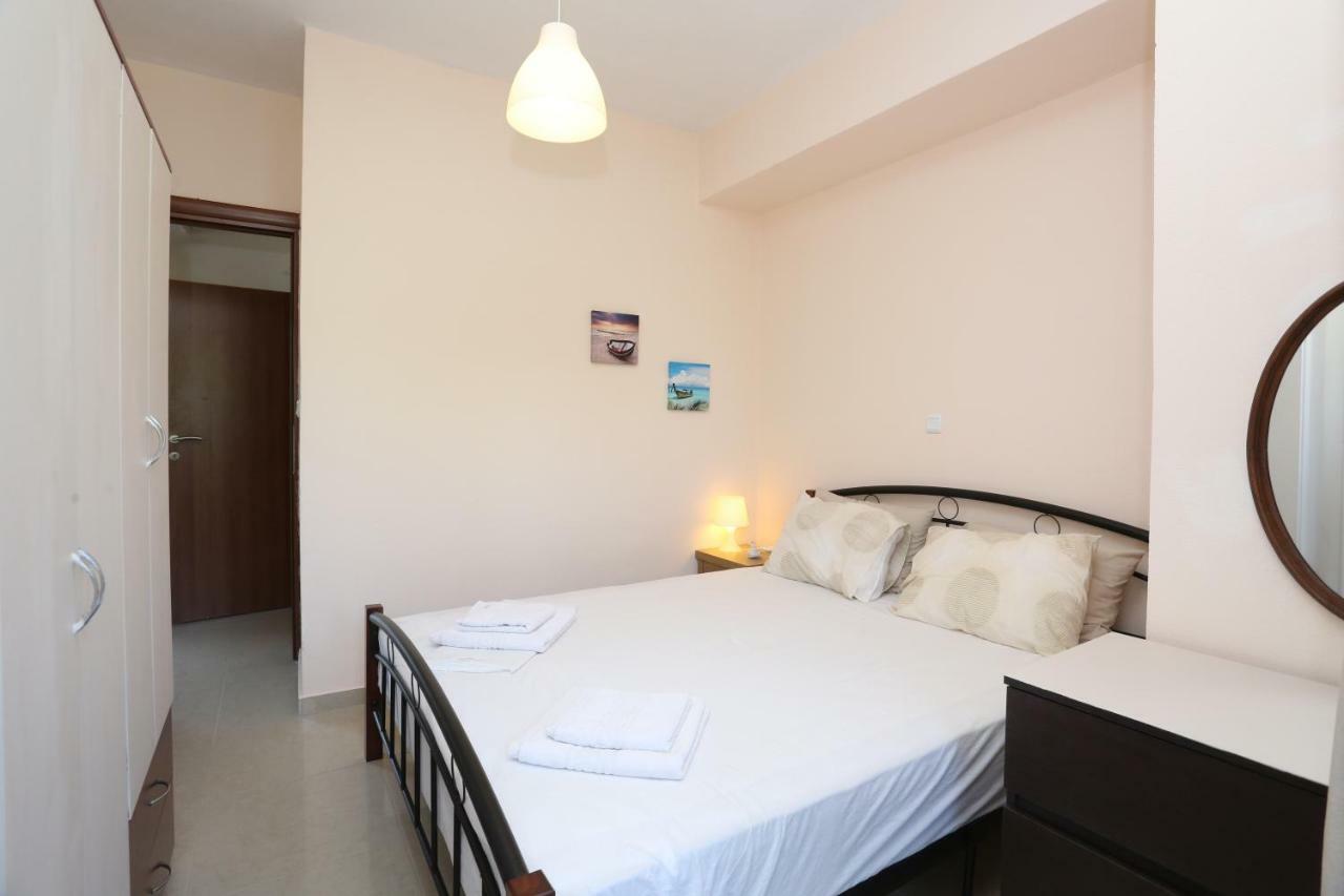 Villa Argo 3 - Beachfront, Big Gardens, Location! Πευκοχώρι Εξωτερικό φωτογραφία